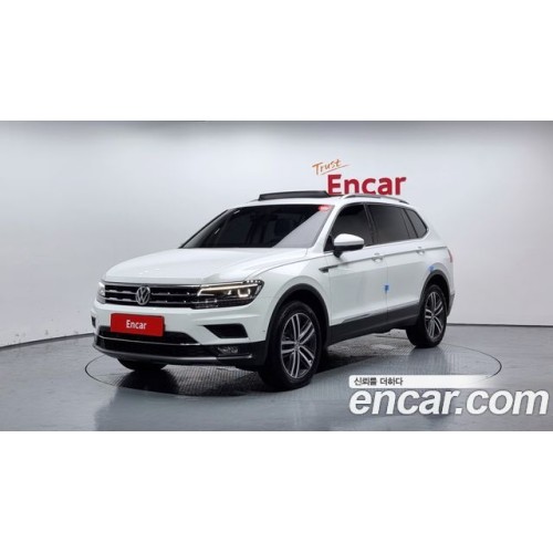 Volkswagen Tiguan 2020 г.