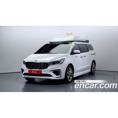 KIA Carnival 2020 г.