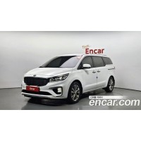 KIA Carnival 2020 г.