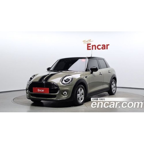 Mini Cooper 2020 г.