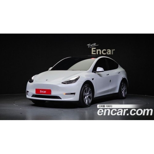 Tesla Model Y 2022 г.