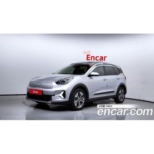 KIA Niro 2023 г.