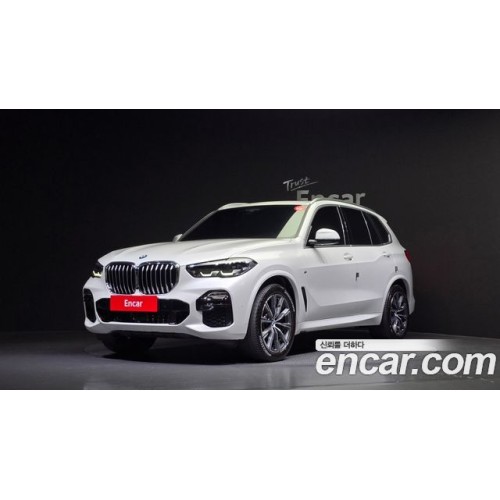 BMW X5 2021 г.