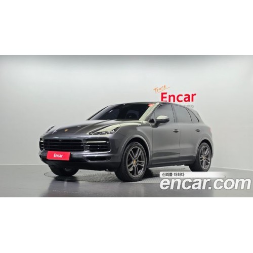 Porsche Cayenne 2020 г.