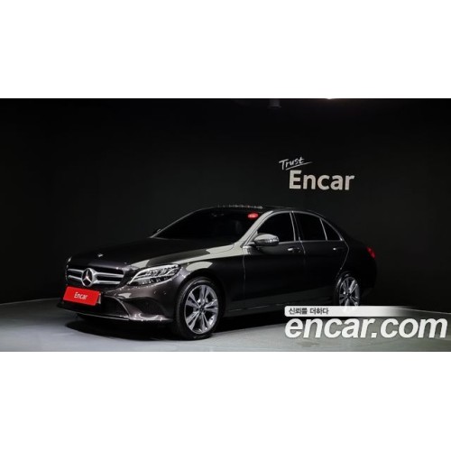 Mercedes Benz C-Class 2020 г.