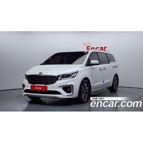 KIA Carnival 2020 г.